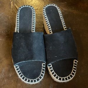 Bamboo wedge slides, size 8